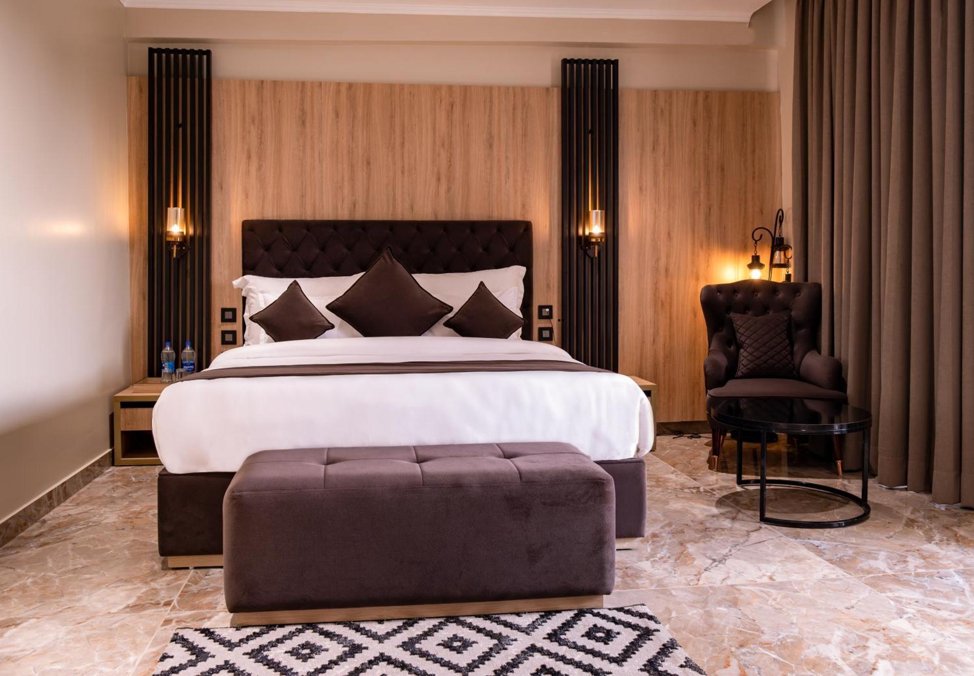 Alpine Hotel And Villas Dharamshala Bagian luar foto